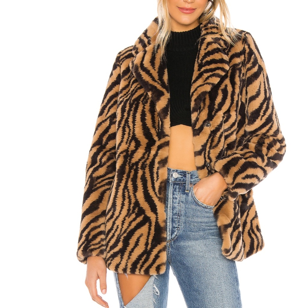Superdown Tamara Faux Fur
